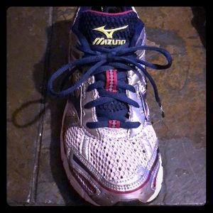 Mizuno Wave Inspire 8